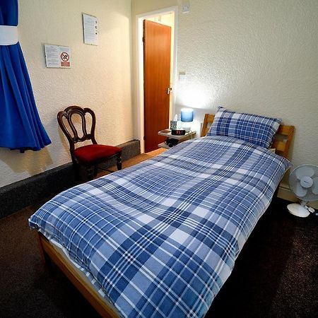 Lynmoore Guest House Μπλάκπουλ Εξωτερικό φωτογραφία