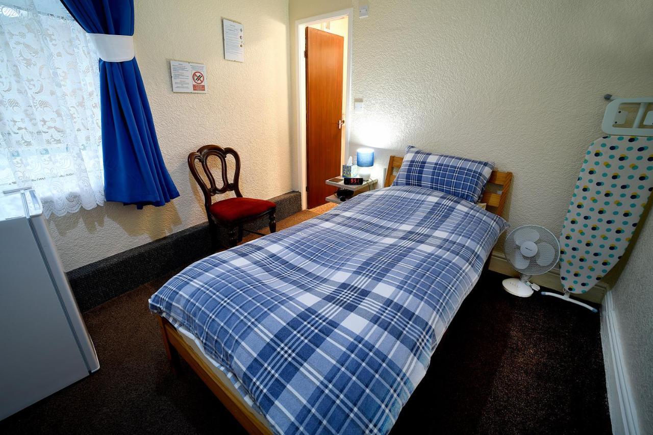 Lynmoore Guest House Μπλάκπουλ Εξωτερικό φωτογραφία