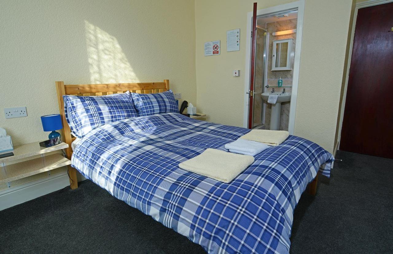 Lynmoore Guest House Μπλάκπουλ Εξωτερικό φωτογραφία