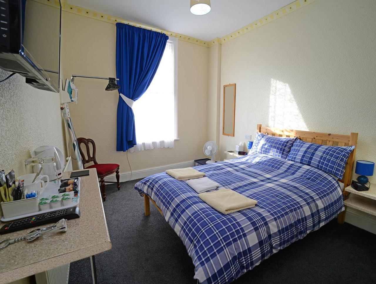 Lynmoore Guest House Μπλάκπουλ Εξωτερικό φωτογραφία