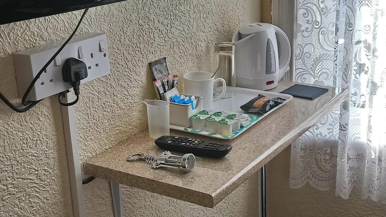 Lynmoore Guest House Μπλάκπουλ Εξωτερικό φωτογραφία